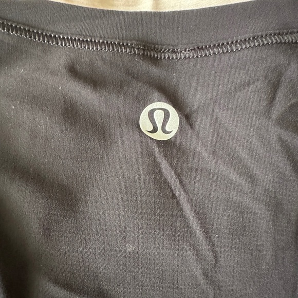 Lululemon Black Mesh Hem Long Sleeve Top – Approx. Size 8 - Picture 4 of 7